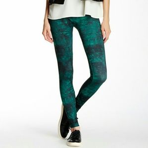 MILK26 Printed Seamless Leggings